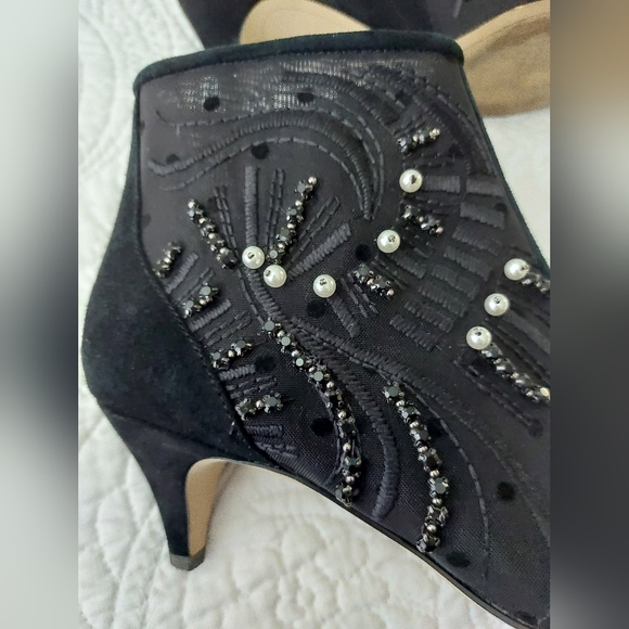 SAM EDELMAN "KAMI" BEADED KITTEN HEEL BOOTIES - Picture 3 of 12